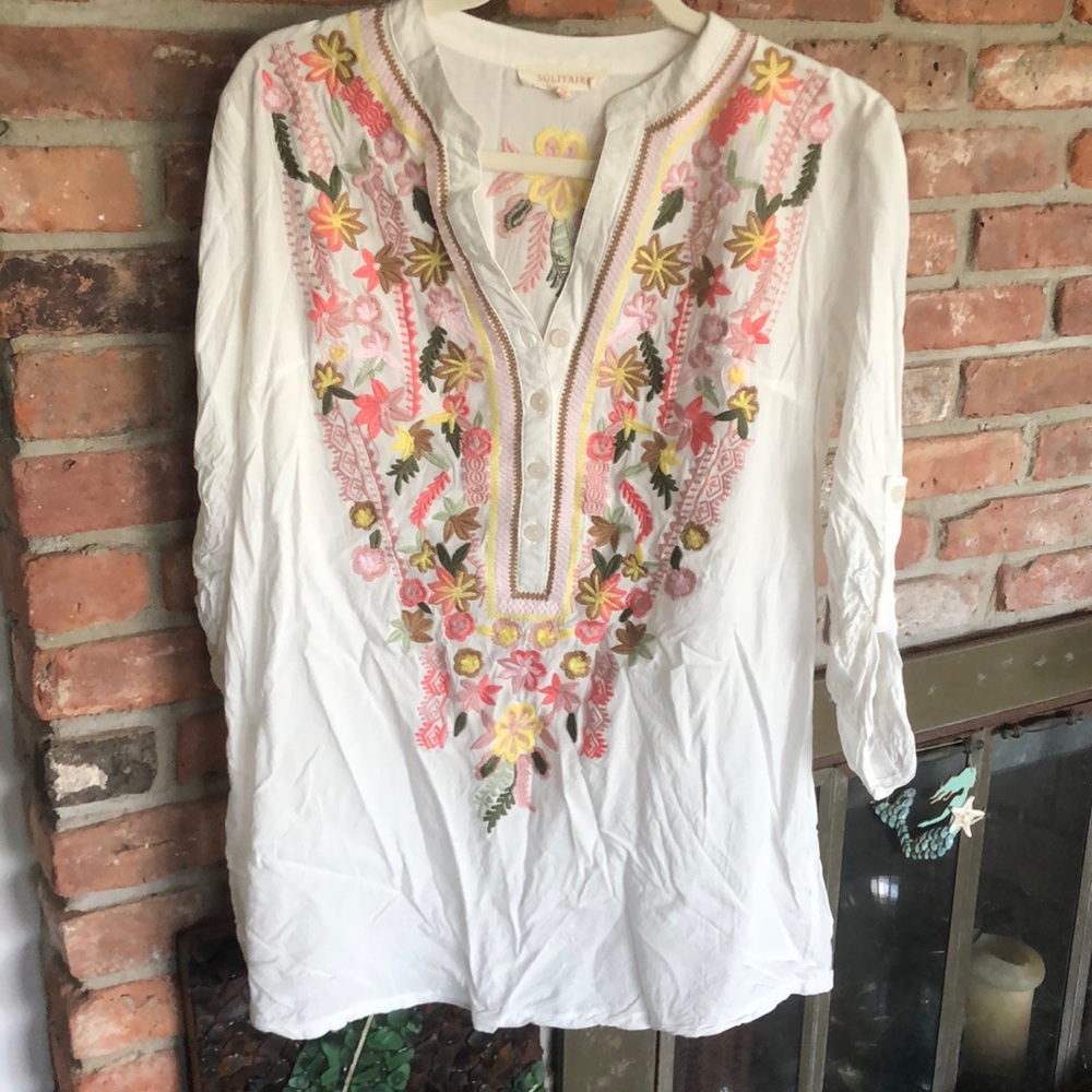 Embroidered blouse , lg by solitaire